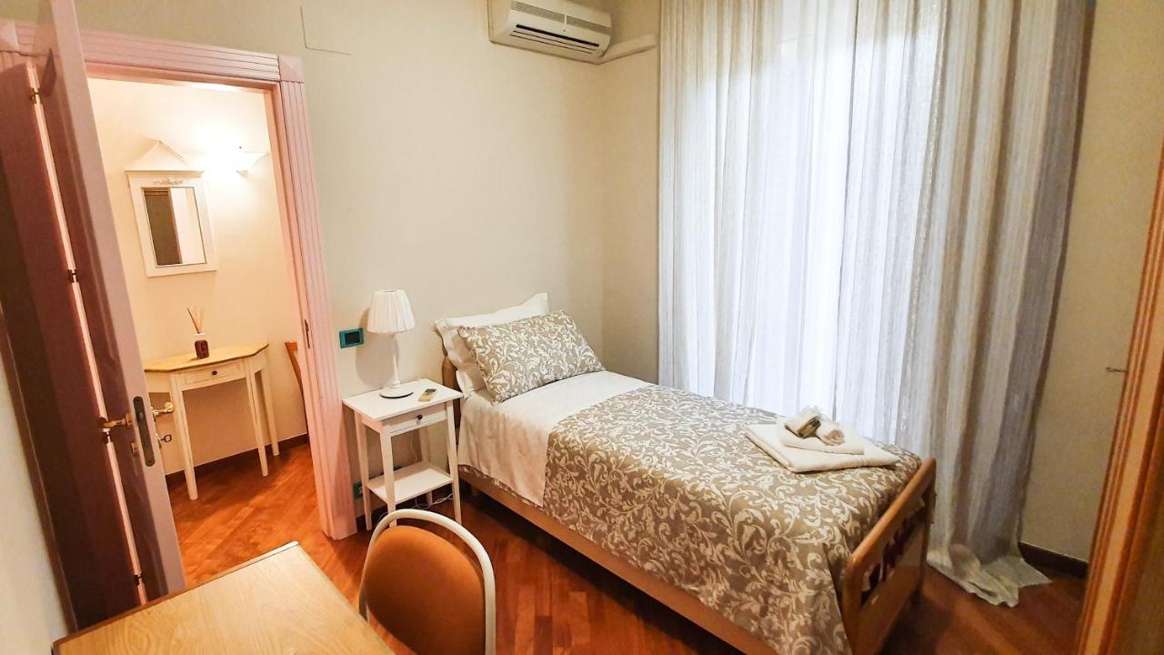 Bed and Breakfast Casa De Amicis 18 Montescaglioso Esterno foto